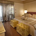Calissano 4* Alba (Piedmont)