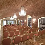 Calissano Hotel Alba (Piedmont)
