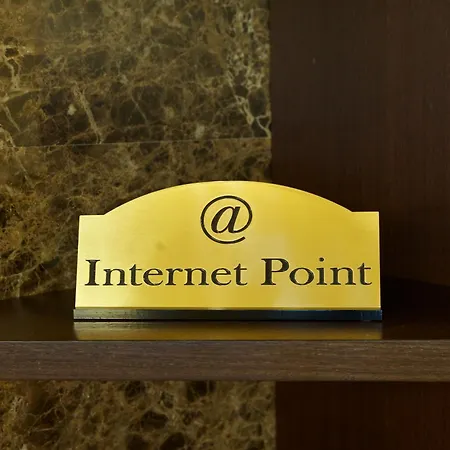 ホテル カリサーノ アルバ