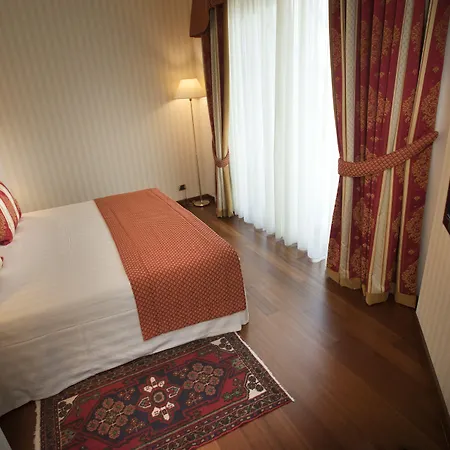 Hotell Calissano Alba (Piedmont)