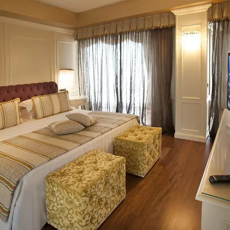 Calissano Hotel Alba (Piedmont)