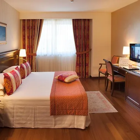 Hotell Calissano Alba (Piedmont)